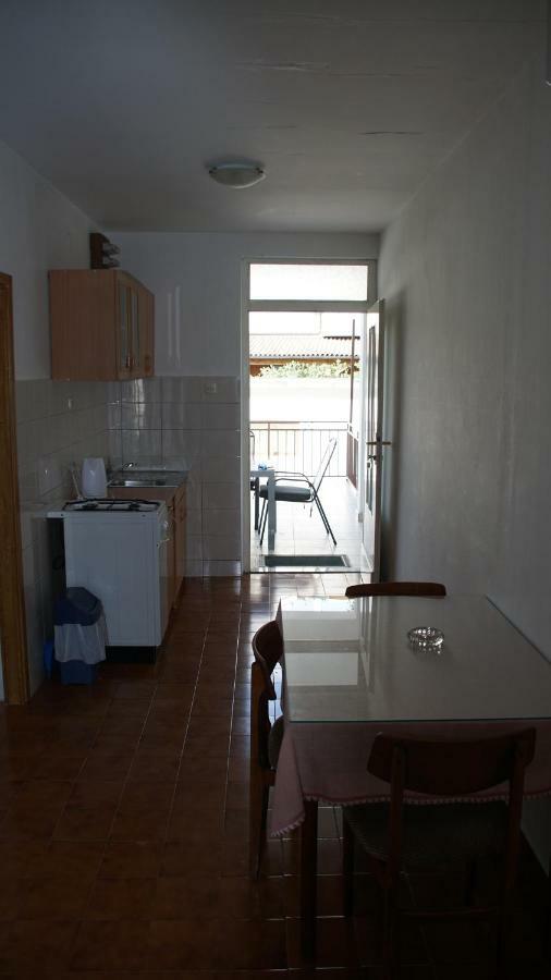 Apartmani Sipic , Bilo - Primošten Exteriör bild