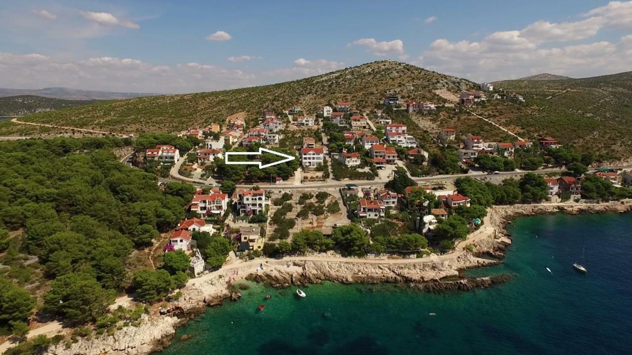 Apartmani Sipic , Bilo - Primošten Exteriör bild