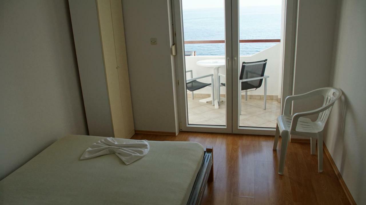 Apartmani Sipic , Bilo - Primošten Exteriör bild