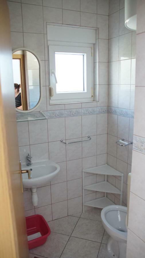 Apartmani Sipic , Bilo - Primošten Exteriör bild