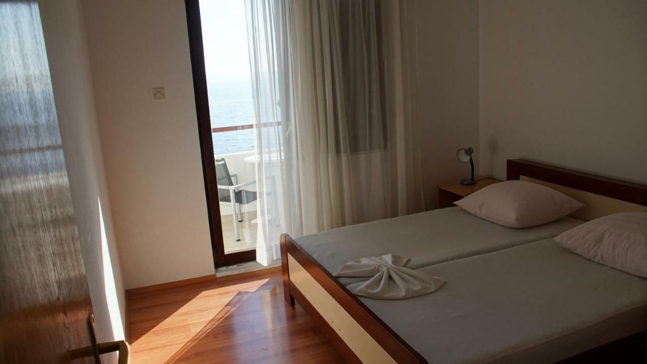 Apartmani Sipic , Bilo - Primošten Exteriör bild