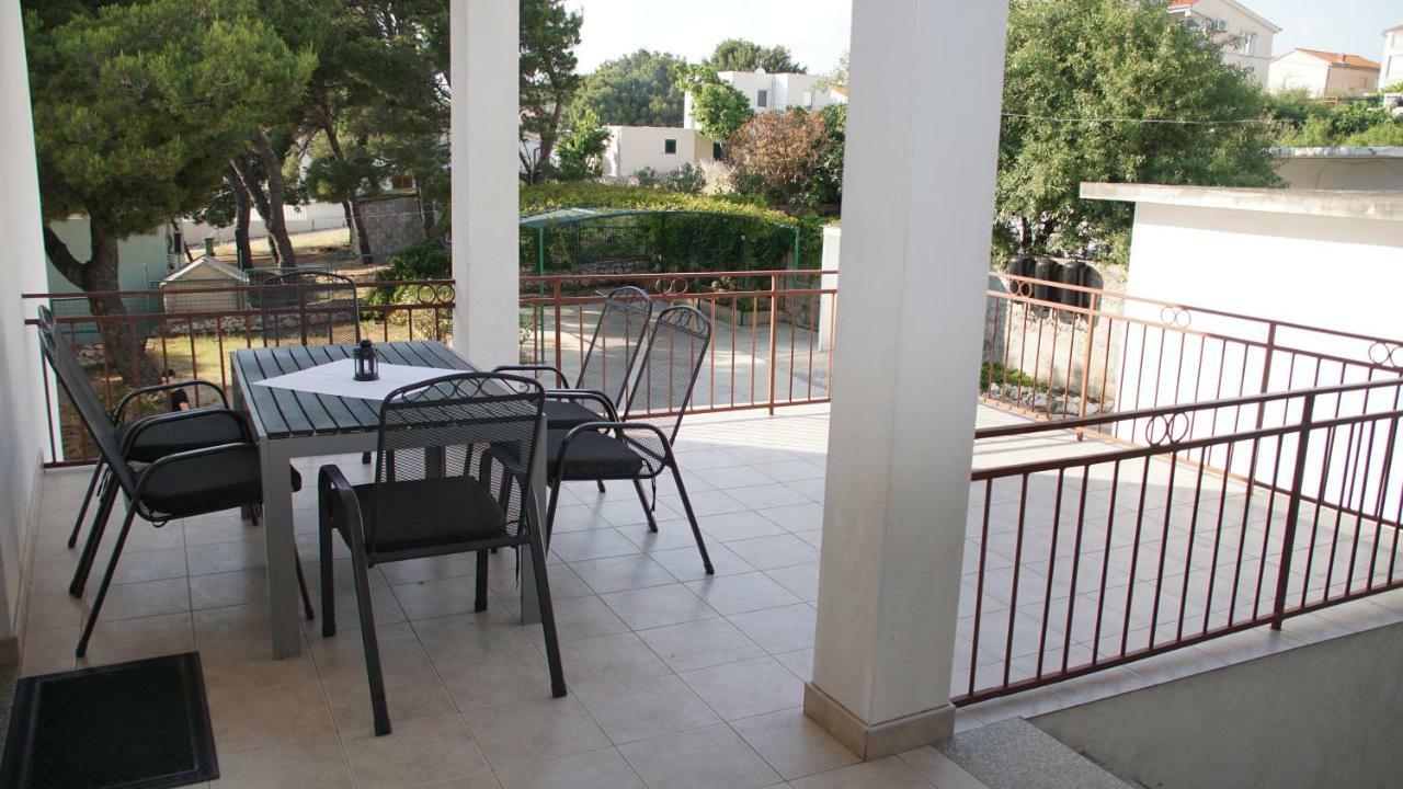 Apartmani Sipic , Bilo - Primošten Exteriör bild