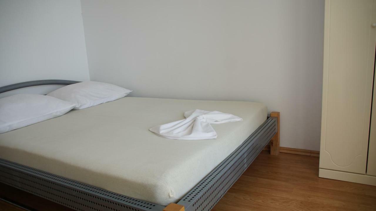 Apartmani Sipic , Bilo - Primošten Exteriör bild