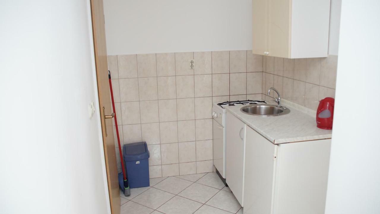 Apartmani Sipic , Bilo - Primošten Exteriör bild
