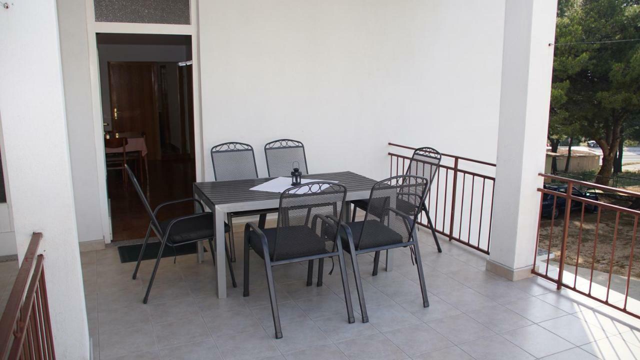 Apartmani Sipic , Bilo - Primošten Exteriör bild